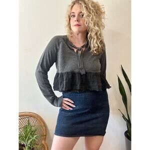 Free People Crop Ruffle Keyhole Top Size Medium